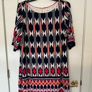 Chic Geometric Patterned Dress